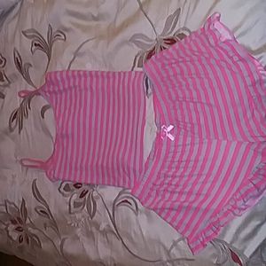 Tank top with shorts 💖💖